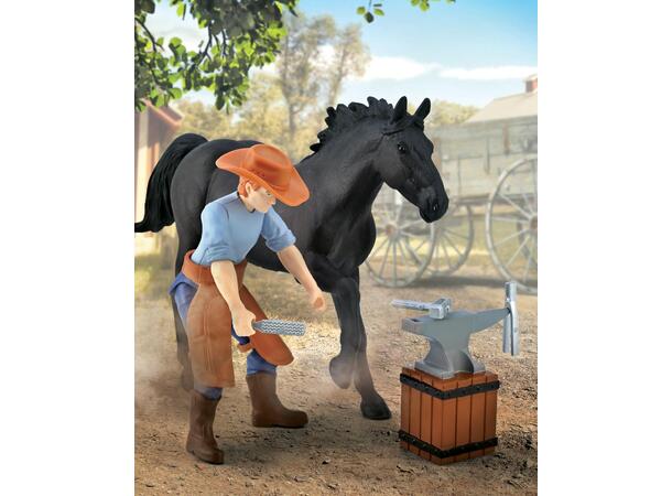 BLACKSMITH 